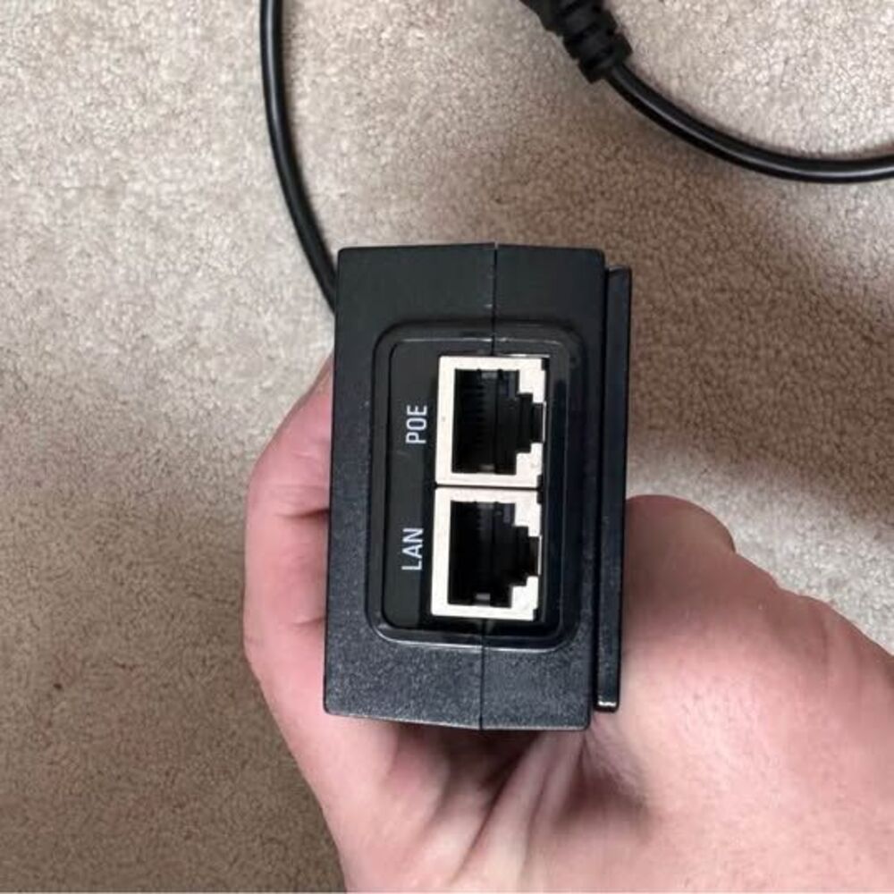 Ubiquiti PoE Injector - Picture 3 of 3